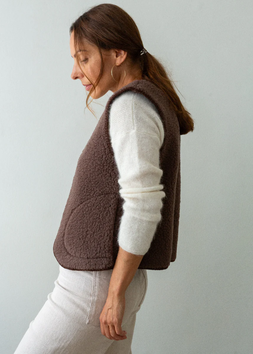 Merino Gilet - Bitter Chocolate - Image 6