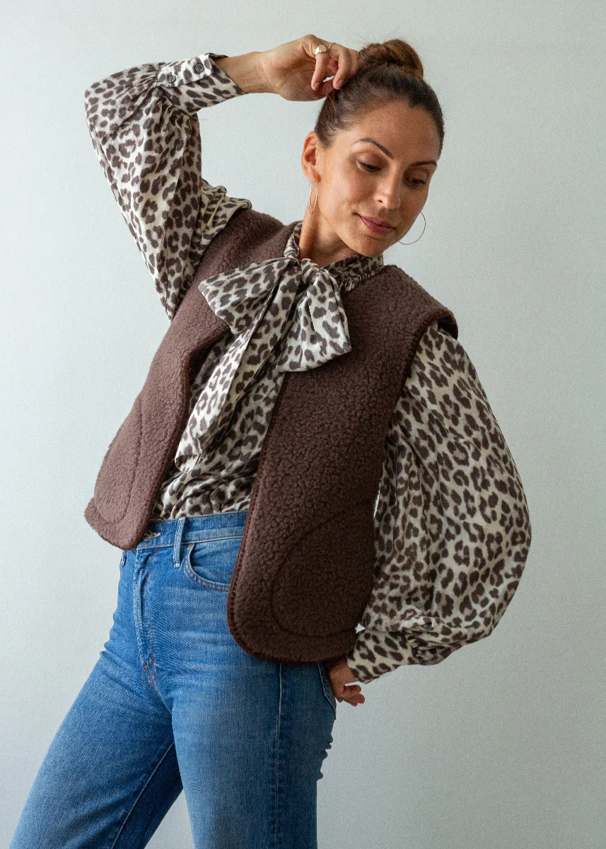 Merino Gilet - Bitter Chocolate - Image 9