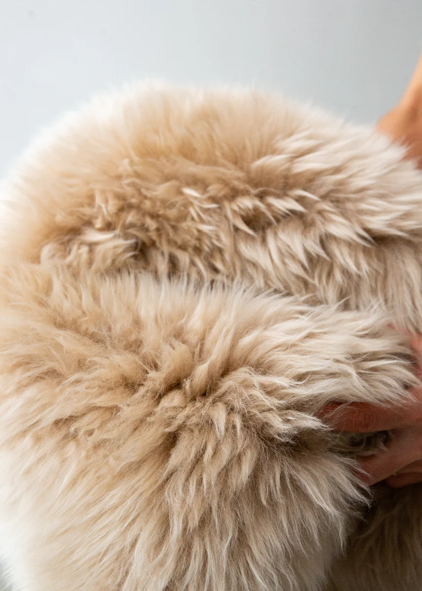 Double Sheepskin Rug – Natural Nappa - Image 9